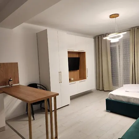 Mamaia Nord -navodari Chic Năvodari